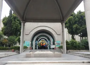 Entrada de iglesia